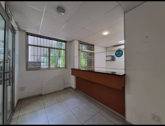 87M² OFFICE TO LET IN ROSEBANK